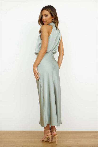 Marina | Vestido con escote americano